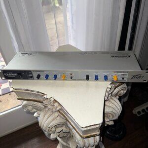 Peavey PV 23XO Precision 2 Way Stereo 3 Way Mono Crossover Works!